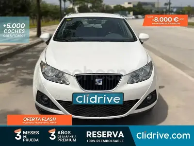 Usado Seat Ibiza ST Style 105 CV (77 kW) 2011 Blanco Familiar