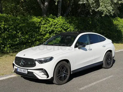 Usado Mercedes GLC220 197 CV (144 kW) 2025 Blanco SUV