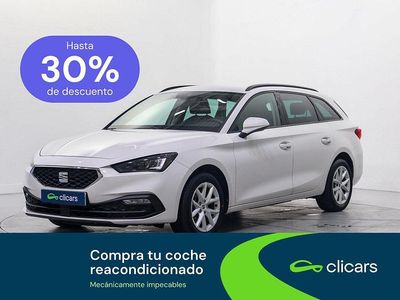 Usado Seat Leon Style 115 CV (84 kW) 2021 Blanco Familiar