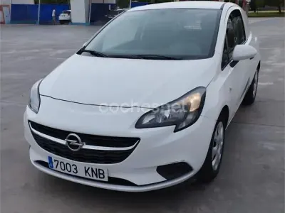 Usado Opel Corsa Business 75 CV (55 kW) 2018 Blanco Utilitario