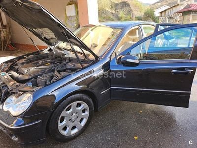 Mercedes C200