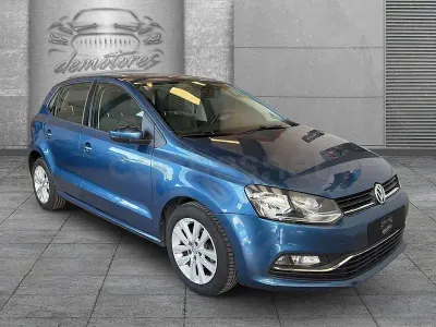 Usado VW Polo Advance 90 CV (66 kW) 2015 Azul Berlina
