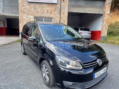 Usado VW Touran Advance 105 CV (77 kW) 2013 Negro Monovolumen