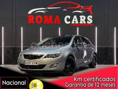 Gris / plata Usado 2010 Opel Astra Sport Berlina | 5890 € (Precio justo)