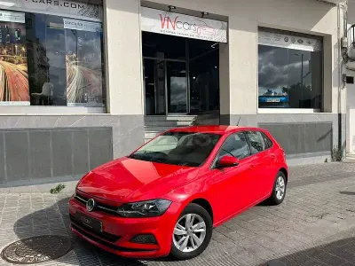 Usado VW Polo Advance 95 CV (69 kW) 2019 Rojo Utilitario