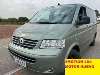 Usado VW Multivan Highline 174 CV (127 kW) 2007 Verde Monovolumen