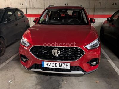 Usado MG ZS Luxury 106 CV (77 kW) 2025 Granate SUV