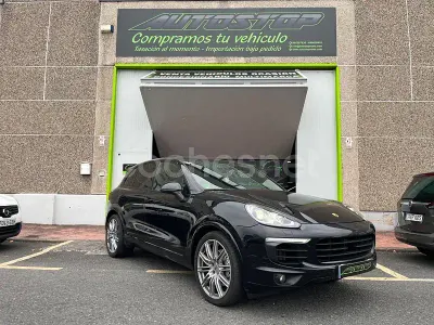 Usado Porsche Cayenne S 385 CV (283 kW) 2016 Negro SUV