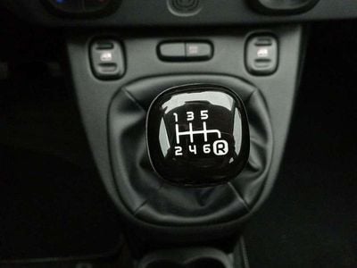 Gris Usado 2022 Fiat Panda City Life Berlina | 9985 € (Precio justo)