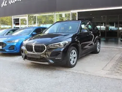 Używany BMW X1 223 KM (164 kW) 2021 Czarny SUV