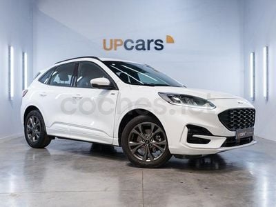 Usado Ford Kuga ST-Line 150 CV (110 kW) 2022 Blanco SUV