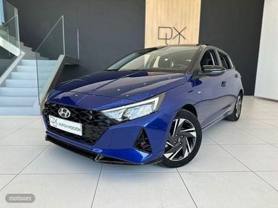 Usado Hyundai i20 101 CV (74 kW) 2021 Azul Berlina