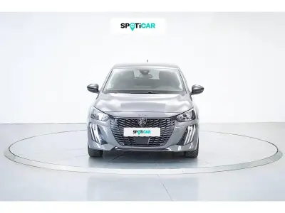 Usado Peugeot 208 Allure 100 CV (73 kW) 2024 Gris Utilitario