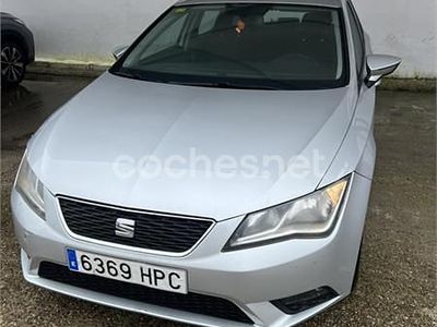 Usado Seat Leon Copa 105 CV (77 kW) 2013 Gris / plata Berlina
