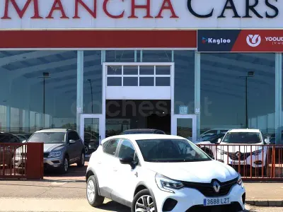 Usado Renault Captur Intens 101 CV (74 kW) 2022 Blanco SUV