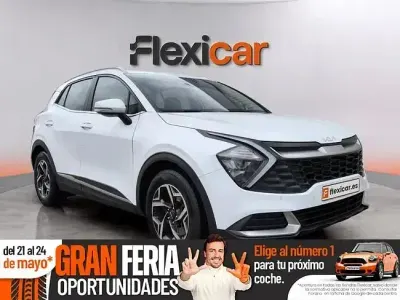 Käytetty Kia Sportage 136 HP (100 kW) 2023 Valkoinen Katumaasturi