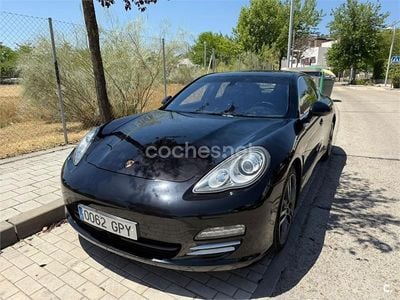Porsche Panamera 4S
