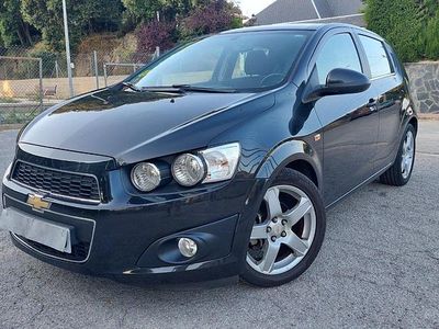 Usado Chevrolet Aveo LTZ 90 CV (66 kW) 2012 Negro