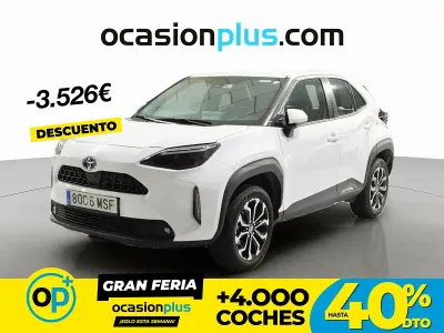 Usado Toyota Yaris Cross Active 116 CV (85 kW) 2024 Blanco SUV