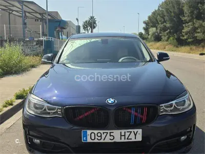Begagnad BMW 318 Gran Turismo Comfort Edition 143 HK (105 kW) 2014 Svart Sedan