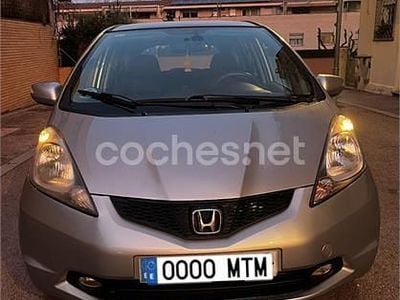 Usado Honda Jazz S 99 CV (72 kW) 2012 Gris / plata Utilitario