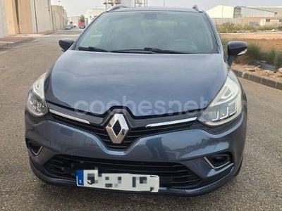 Usado Renault Clio GrandTour Zen 90 CV (66 kW) 2017 Azul Familiar
