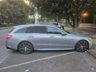 Usado Mercedes C43 AMG 408 CV (300 kW) 2023 Gris / plata Familiar