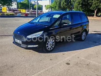Usado Ford Galaxy Titanium 150 CV (110 kW) 2017 Negro Monovolumen