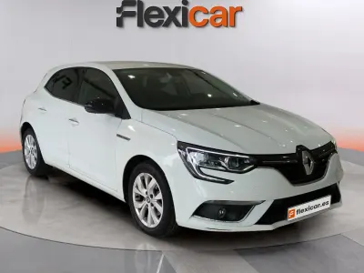Usado Renault Mégane LIMITED 116 CV (85 kW) 2020 Blanco Berlina