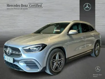 Usado Mercedes GLA200 150 CV (110 kW) 2025 Gris / plata SUV