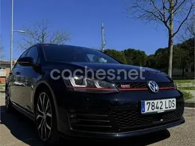 Usado VW Golf VII GTI 230 CV (169 kW) 2015 Negro Berlina