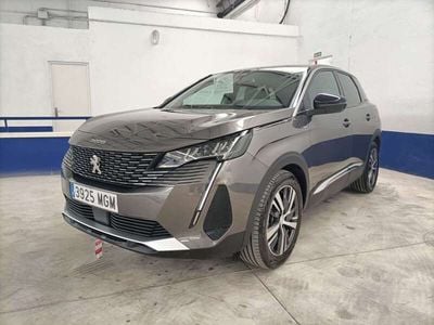 Gris Usado 2023 Peugeot 3008 Allure SUV | 33.500 €