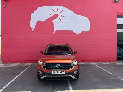 Usado VW T-Cross Advance 110 CV (80 kW) 2022 Naranja SUV