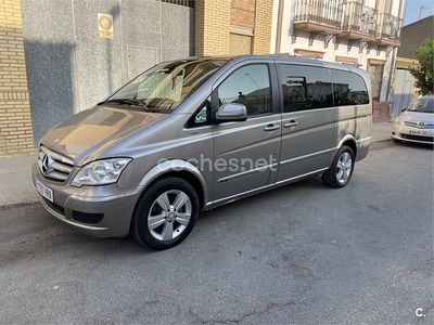 Beige Usado 2013 Mercedes Viano Monovolumen | 23.000 €