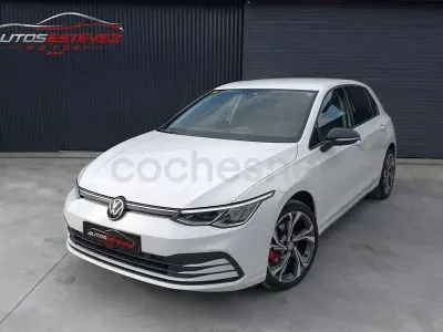 Usado VW Golf VIII 115 CV (84 kW) 2020 Blanco Berlina