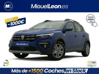 Käytetty Dacia Sandero Essentiel 91 HP (66 kW) 2022 Sininen Sedan