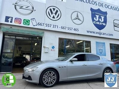 Gris Usado 2017 Maserati Ghibli Berlina | 29.990 € (Precio justo)
