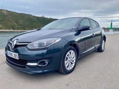 Usado Renault Mégane LIMITED 95 CV (69 kW) 2015 Azul Berlina