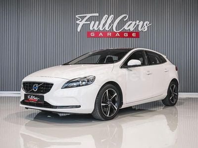 Blanco Usado 2014 Volvo V40 Summum Berlina | 14.500 € (Un poco caro)