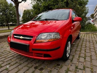 Usado Chevrolet Kalos SE 94 CV (69 kW) 2006 Rojo Berlina