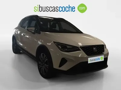 Usado Seat Arona Style 110 CV (80 kW) 2022 Blanco SUV