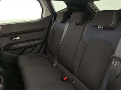 Usado Dacia Duster Journey 130 CV (95 kW) 2025 Marrón SUV