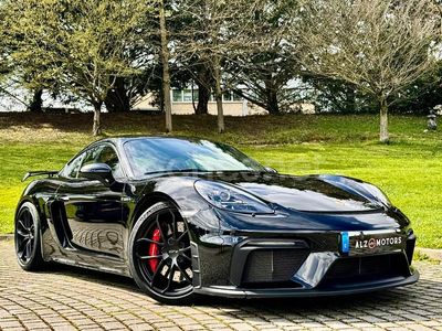 Porsche 718 Cayman GT4