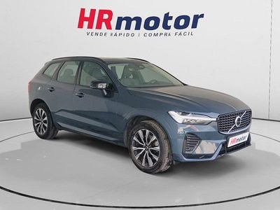 Käytetty Volvo XC60 R-Design 199 HP (146 kW) 2021 Sininen Katumaasturi