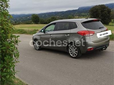 Marrón Usado 2014 Kia Carens Monovolumen | 8500 € (Un poco caro)