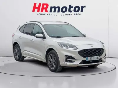 Usado Ford Kuga ST-Line 226 CV (166 kW) 2022 Blanco SUV