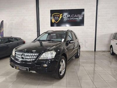 Usado Mercedes ML320 AMG Edition 1 224 CV (164 kW) 2008 Negro SUV
