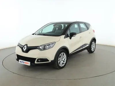 Usado Renault Captur Intens 110 CV (80 kW) 2015 Blanco SUV