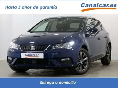 Usado Seat Leon ST Style 110 CV (80 kW) 2018 Azul Familiar
