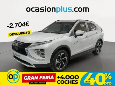 Usado Mitsubishi Eclipse Cross 188 CV (138 kW) 2025 Blanco SUV